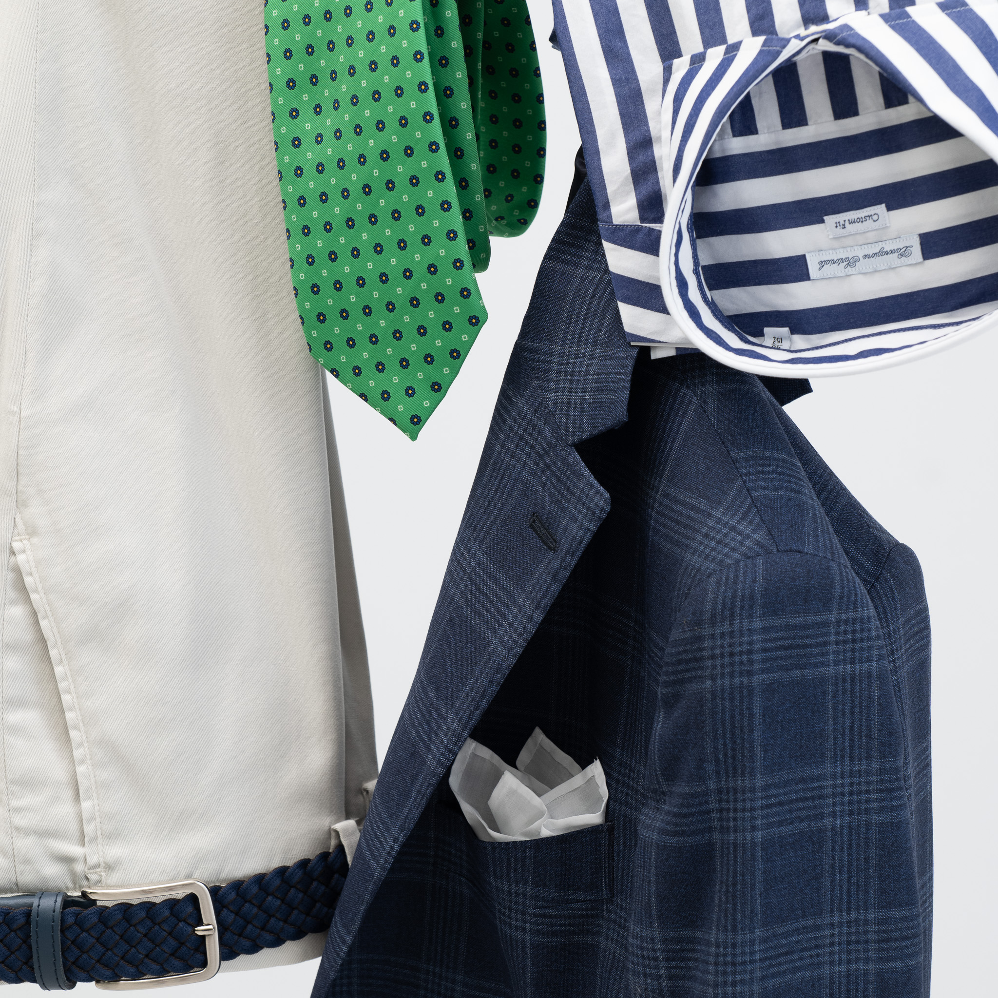 Collezione Estate: abito su misura in tessuto leggero, look 10
