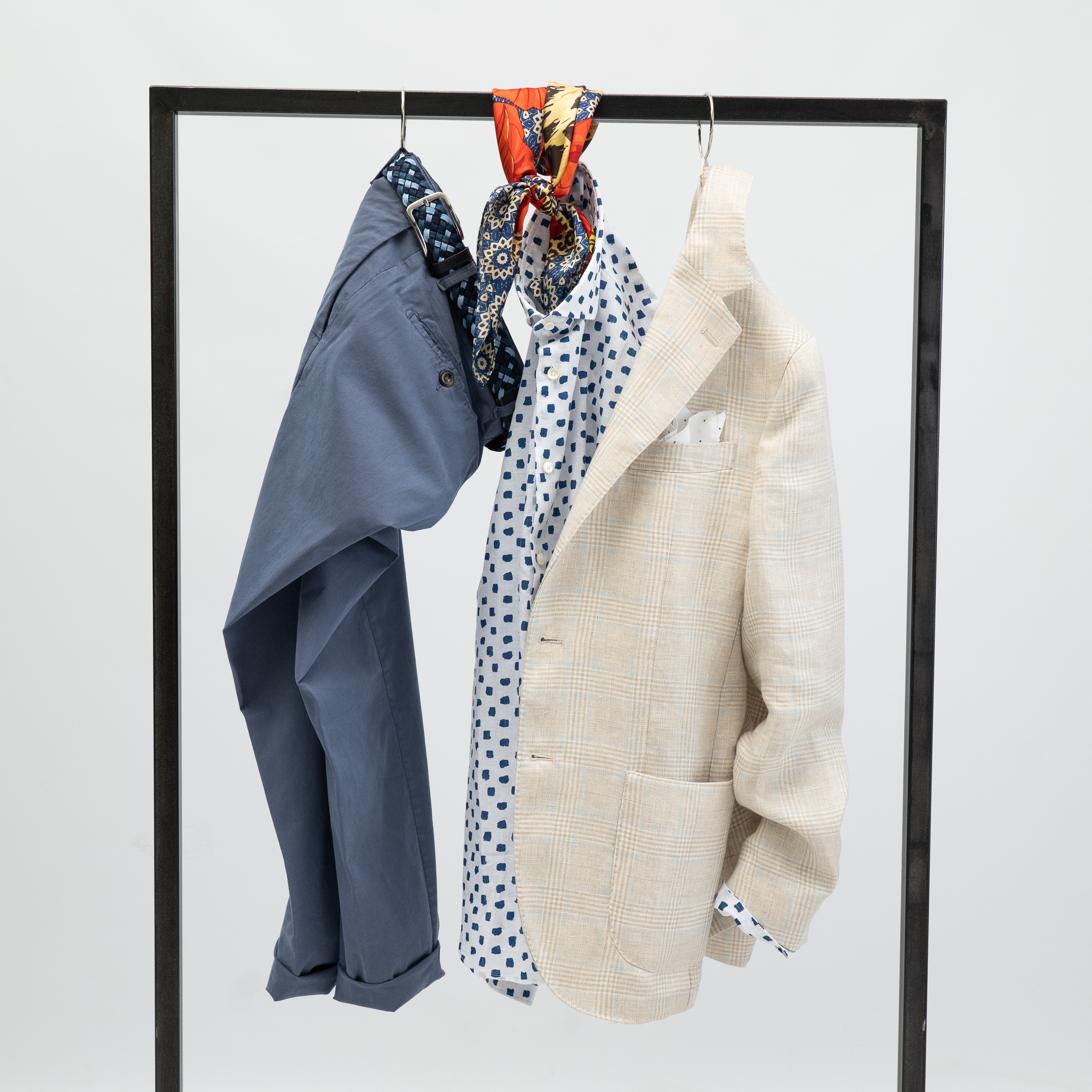 Collezione Estate: abito su misura in tessuto leggero, look 5