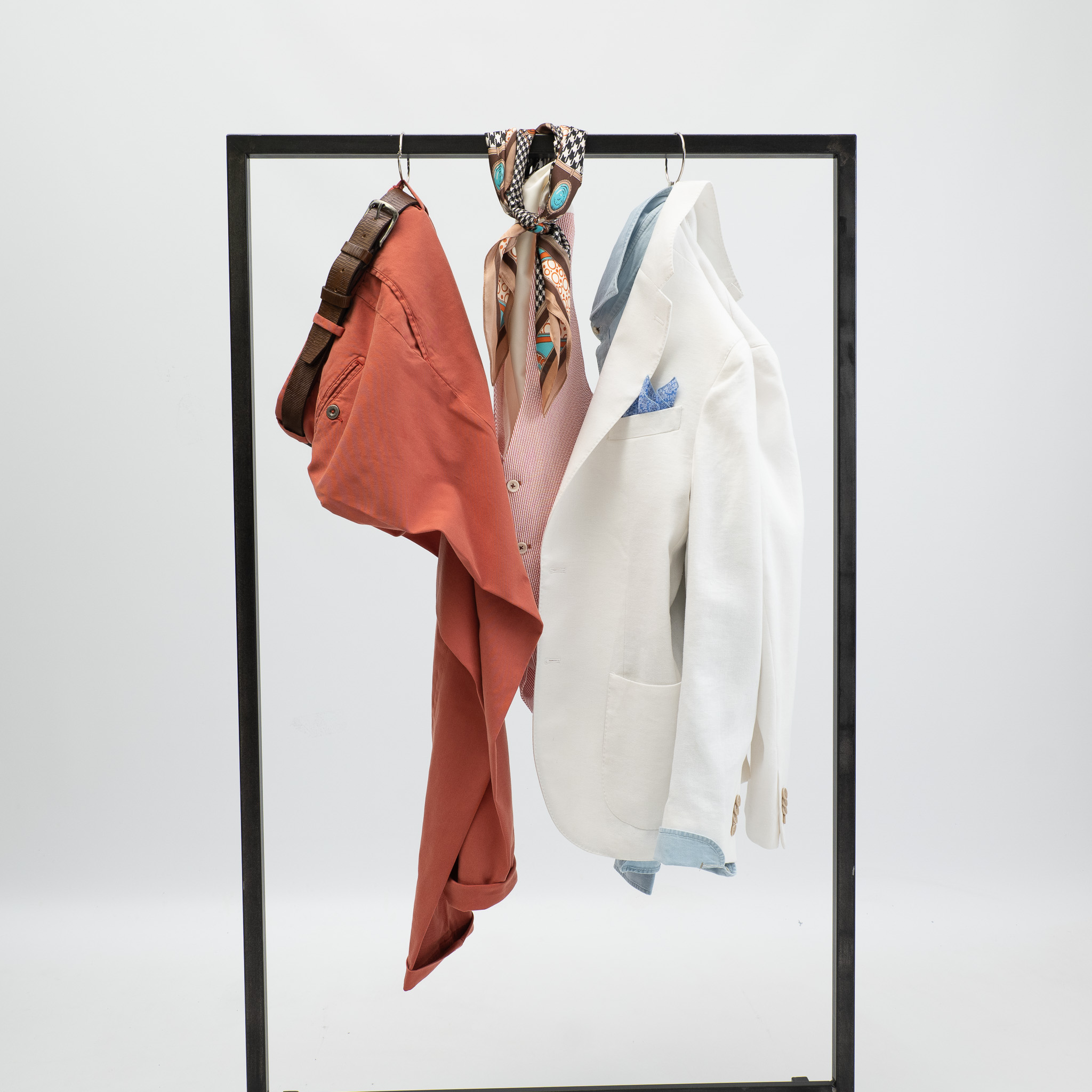 Collezione Estate: abito su misura in tessuto leggero, look 6